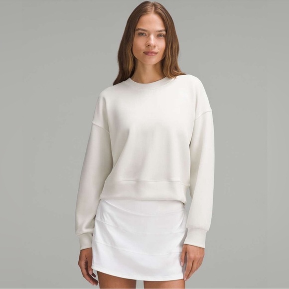 Lululemon Softstreme Perfectly Oversized Cropped Crew sweatshirt - bone size 4 - Picture 1 of 7